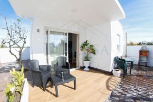 Fotografie z fotogalerie ubytování La Rana, apartamentos en urbanización con piscina comunitaria v destinaci Chiclana de la Frontera + 37 fotografií