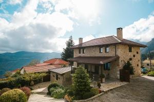 Nespecifikovaný výhled na hory nebo výhled na hory při pohledu z apartmánu