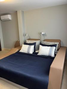 Postel nebo postele na pokoji v ubytování Сютка View Penthouse + 33 fotografií