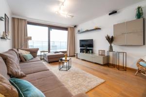 Et tv og/eller underholdning på Riverside 0902