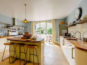 Φωτογραφία από το άλμπουμ του 6 Bed in Hexham 87253 σε Dalton