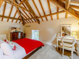 Кровать или кровати в номере 6 Bed in Hexham 87253