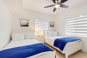 Postel nebo postele na pokoji v ubytování Corner Kay