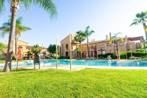 Bazén v ubytovaní Hacienda Senorio Cifuentes alebo v jeho blízkosti