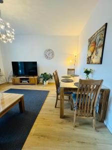 Dining area sa apartment