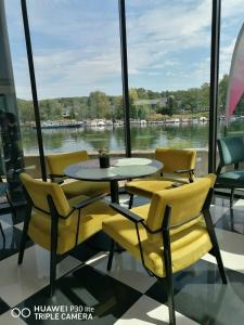 那慕尔Logement en bord de Meuse, vue exceptionnelle!的相册照片