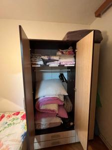 Imagen de la galería de Stan na dan Apartman TRG, en Derventa