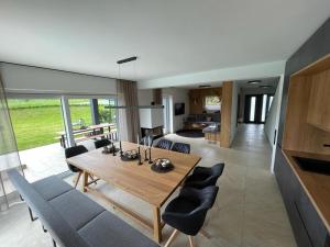A television and/or entertainment centre at Refugium Eckberg