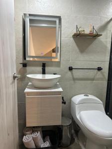 A bathroom at Hotel a resting place 1 AEROPUERTO