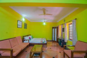Posezení v ubytování Hotel O Keegan Palms bhk