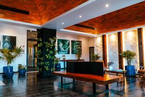 Vstupní hala nebo recepce v ubytování Flamboyan Hotel & Residences + 37 fotografií