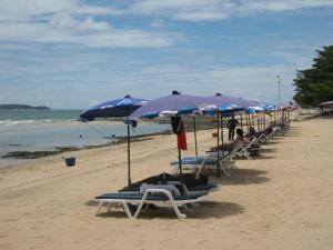 Gallery image of Baan Talay in Pattaya South