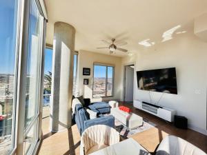 Gallery image of Indulge in Luxury Living 2 Bedroom Gem in the Heart of Austin with Pool, Gym, and Breathtaking Views in Austin