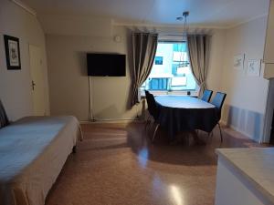 Снимка в галерията на Kiruna accommodation Gustaf wikmansgatan 6b (6 pers appartment) в Кируна