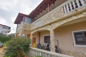 Balkón nebo terasa v ubytování Apartments Studenac