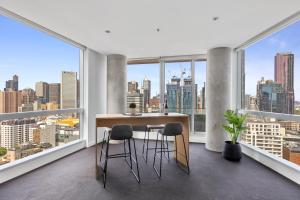 Vista generica su Melbourne o vista sulla città dall'interno dell'appartamento