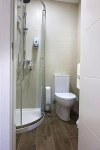 Bathroom sa Da Serra guesthouse
