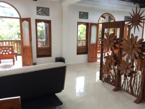 Gallery image of Hotel Orangutan in Bukit Lawang