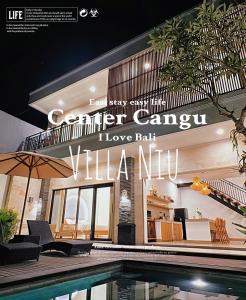 a sign that reads central caravan i love bar villa mi at Villa Niu Center Canggu - FattyLion in Canggu