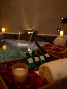 Fotografie z fotogalerie ubytování Tengchong Jingge Banshan Hot Spring Hotel v destinaci Tcheng-čchung