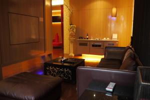 Kuchyň nebo kuchyňský kout v ubytování Madrid Classic Hotel