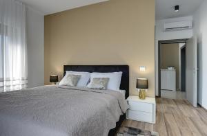 Posteľ alebo postele v izbe v ubytovaní Villa Ula in Pula with heated pool and sauna