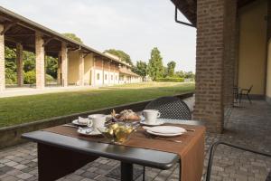 Country Hotel Castelbarco italokat is kínál