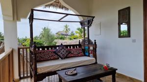 A seating area at Bantu Home