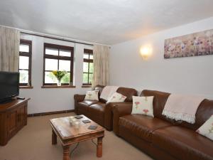A seating area at 3 Bed in Okehampton TCOAH