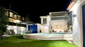 Bazén v ubytování Villa Maria by Albir Proper Properties nebo v jeho okolí