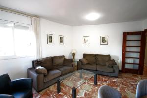 Posedenie v ubytovaní Apartamento Les Palmeres