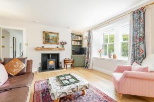 Fotografie z fotogalerie ubytování Burnside - gorgeous romantic cottage for 2 v destinaci Monzie