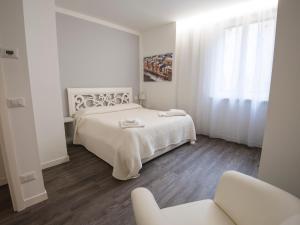 Katil atau katil-katil dalam bilik di Italianflat - Roman Theater Flat, FREE PARKING