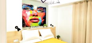 Łóżko lub łóżka w pokoju w obiekcie Apartamento “La Guapa” Benidorm!