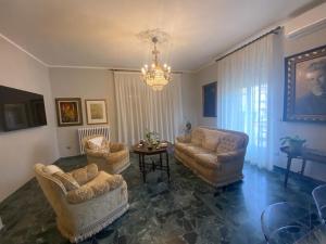 Posezení v ubytování La casa del Professore - Downtown luxury stay