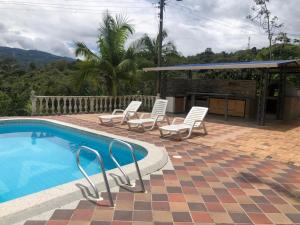 Gallery image of VillaLucia finca en tierra caliente cerca a Bogotá in Fusagasuga