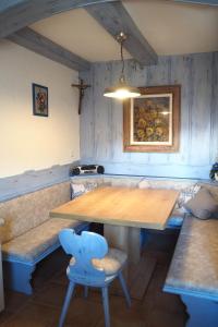 Posezení v ubytování Ferienwohnung Gompitzer