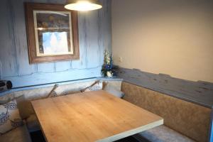 Posezení v ubytování Ferienwohnung Gompitzer