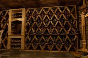 Foto dalla galleria di HOTEL GUGLUX &WINE CELLAR a Telavi