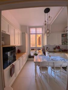 Кухня или мини-кухня в Camera privata in casa d'epoca
