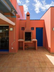 Telewizja i/lub zestaw kina domowego w obiekcie Long Beach By CanariasGetaway