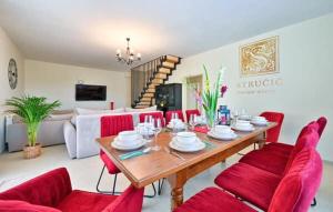 Gallery image of STRUČIĆ WINERY ESTATE in Vinogradi Ludbreški