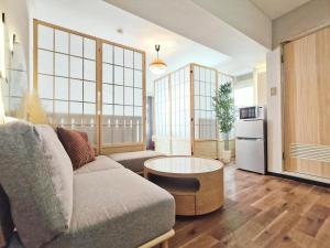 Köök või kööginurk majutusasutuses G51新宿最中心 東新宿站5分-Shinjuku center 5 mins to Station, Max 4P 新宿 涉谷 表参道 池袋 上野 代代木 银座 原宿 +14 fotot