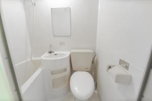 Vannituba majutusasutuses G51新宿最中心 東新宿站5分-Shinjuku center 5 mins to Station, Max 4P 新宿 涉谷 表参道 池袋 上野 代代木 银座 原宿