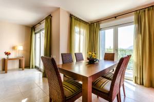Гостиная зона в El Plantío Golf Resort
