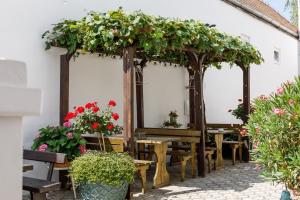 Vonkajšia záhrada v ubytovaní Pension Laubenhof