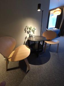 Posezení v ubytování Hotellet i Jörn AB