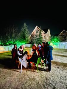 Επισκέπτες που μένουν στο Whostels Srinagar