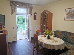 Afbeelding uit fotogalerij van Fewo - Tu mir gut in Friedrichroda +36 foto's