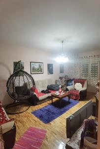 Χώρος καθιστικού στο APARTMAN ČAROLIJA TREBINJE
